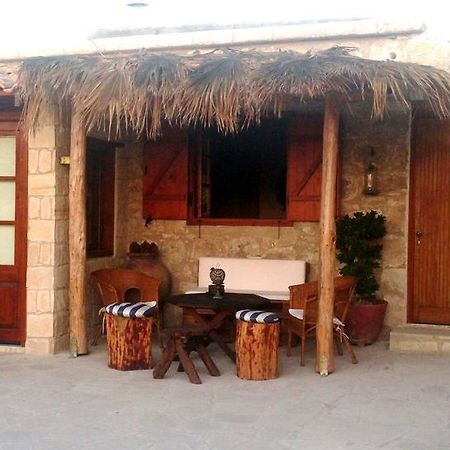 Villa Simona Stone House Polis Zimmer foto