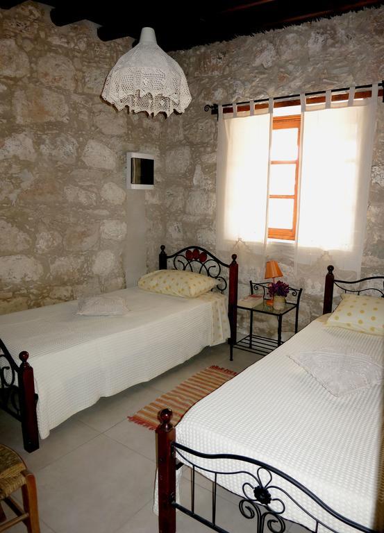Villa Simona Stone House Polis Zimmer foto
